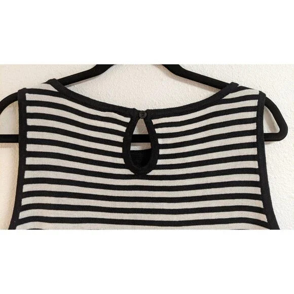 ST. JOHN Sport Black & White Striped Sleeveless Wool/Rayon Blend Knit Top LG - Picture 6 of 9
